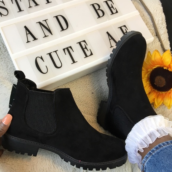 primark black chelsea boots